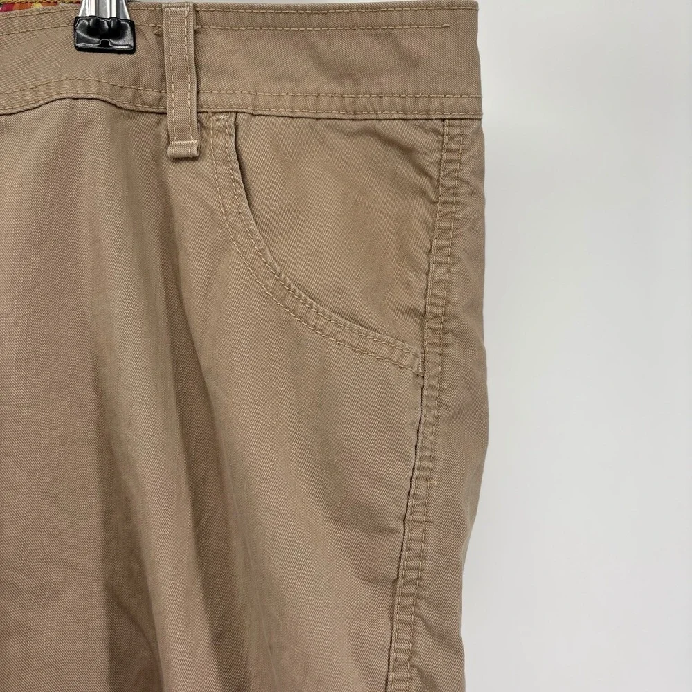 Levi Tab Women's Cargo Shorts Beige‎ Size 20 Large Buttons